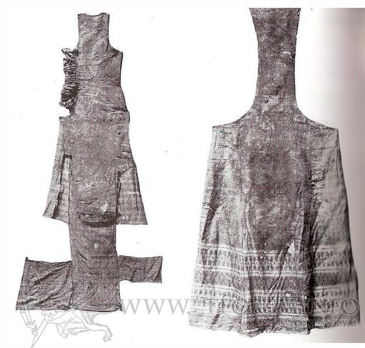 Tunic and pellotes of Leonora of Aragon Tunic and pellotes of Leonora of Aragon