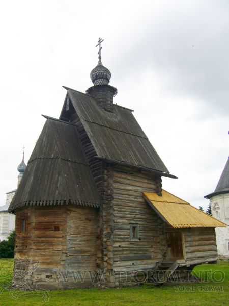 GurgPol wood church