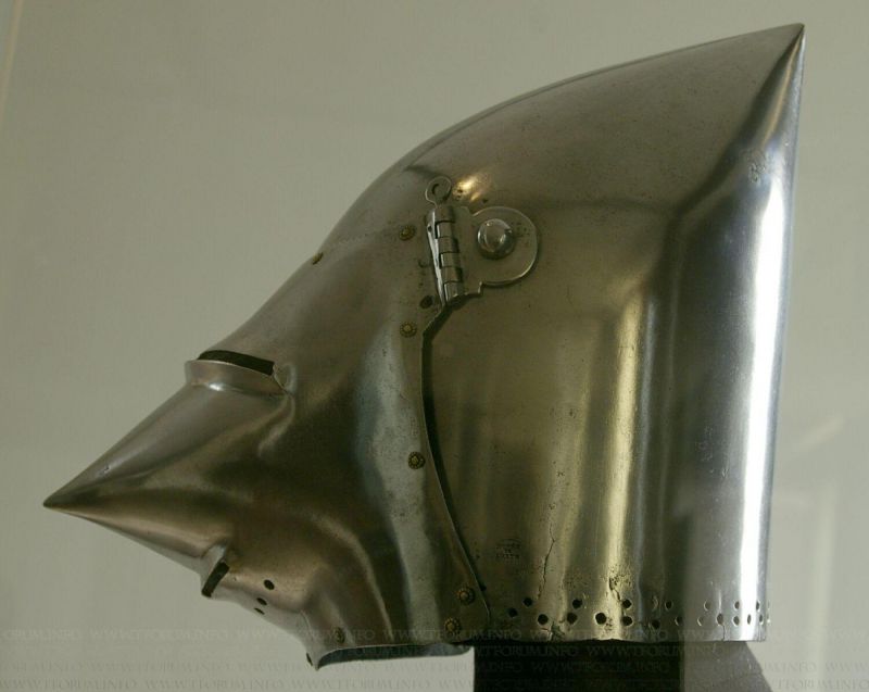 armour14_1_2.jpg