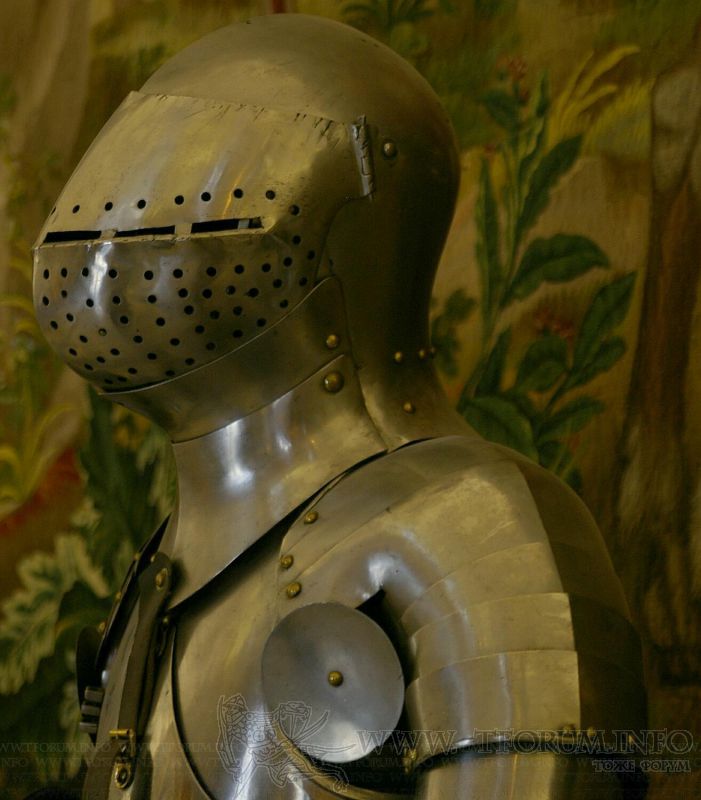 Доспех Фридриха, курфюрста Пфальцского (1450е)