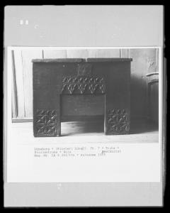 mi12557b08a.jpg