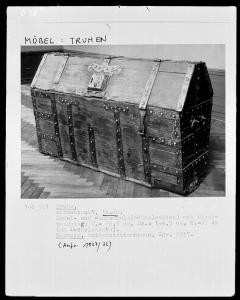 mi02117d10a.jpg