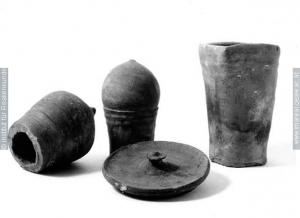 1300 ; 1500 ; St. Pölten ; Österreich ; Niederösterreich ; Niederösterreichisches Landesmuseum ; IN 725 , IN 739.JPG