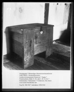 mi13619f09a.jpg