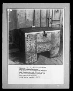 mi13619d12a.jpg
