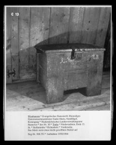 mi13619c13a.jpg