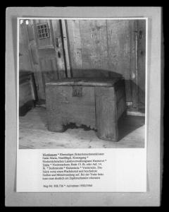 mi13619f06a.jpg