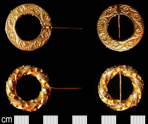 Late Medieval Annular Brooch.jpg