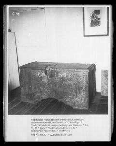 mi13619c11a.jpg