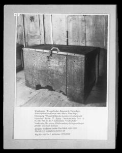 mi13619c09a.jpg