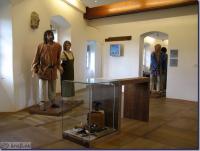 IMG_8589_bled_blejski_grad_muzej_slovanska_druzina_langobardski_vojscak.jpg